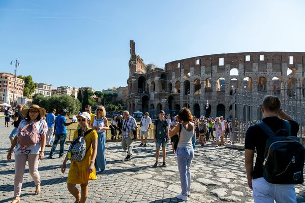 Ultimate Resource for UK Camping During Shoulder Seasons: Your Adventure Preparation Handbook